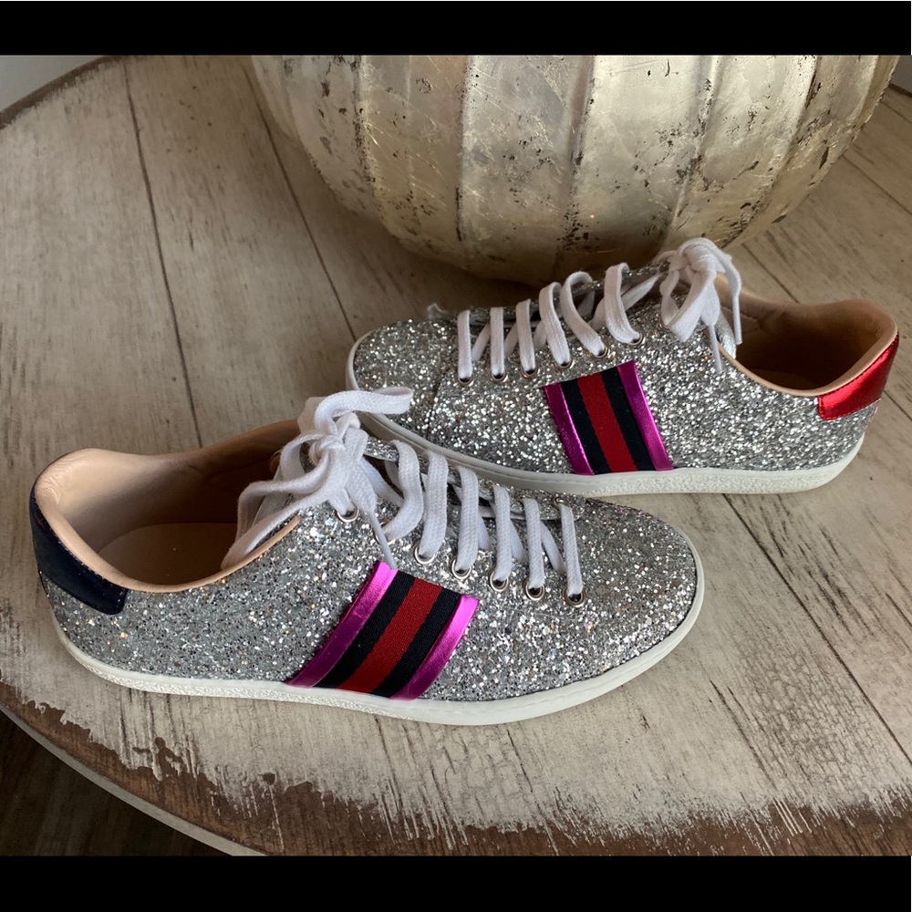 Gucci sneakers glitter. Exc condition. AUTHENTIC